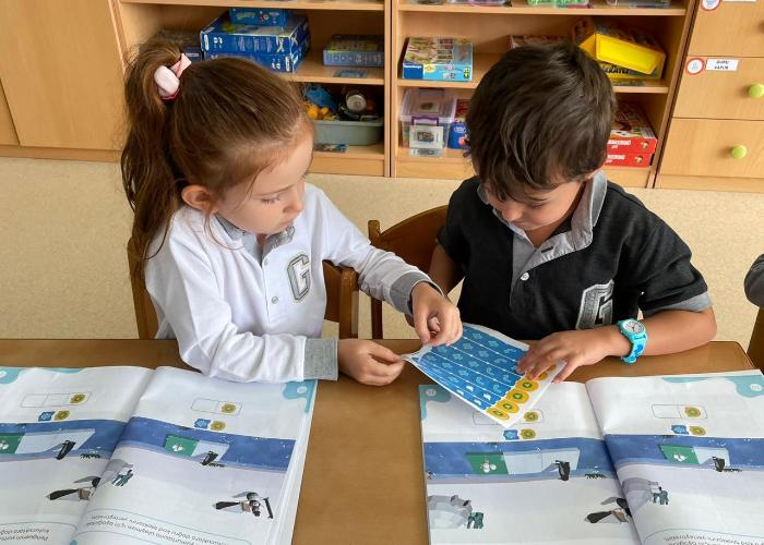 ANAOKULU ÖĞRENCİLERİ İLE STEM-KODLAMA ETKİNLİĞİ