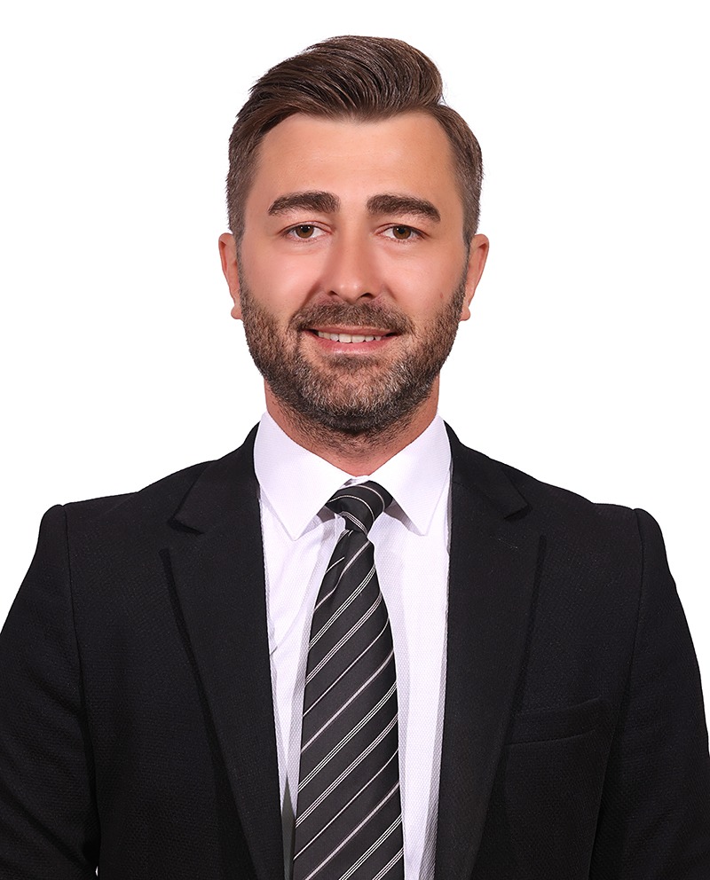 Aykut ÖZDEMİR